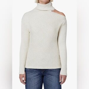 Hudson Cream Turtleneck Sweater with Gold Metallic Thread size S